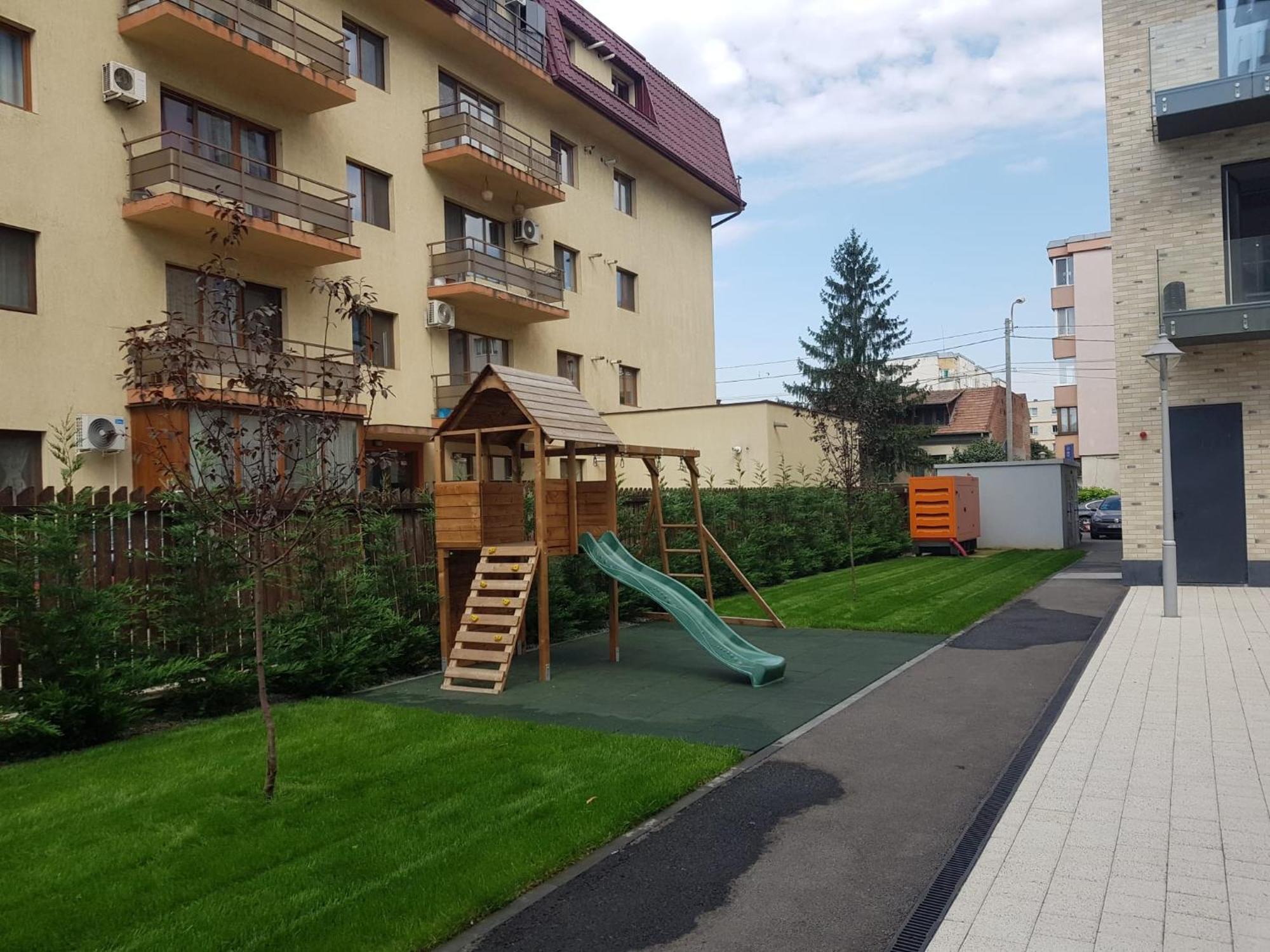 New Transilvania Apartment Cluj-Napoca Buitenkant foto